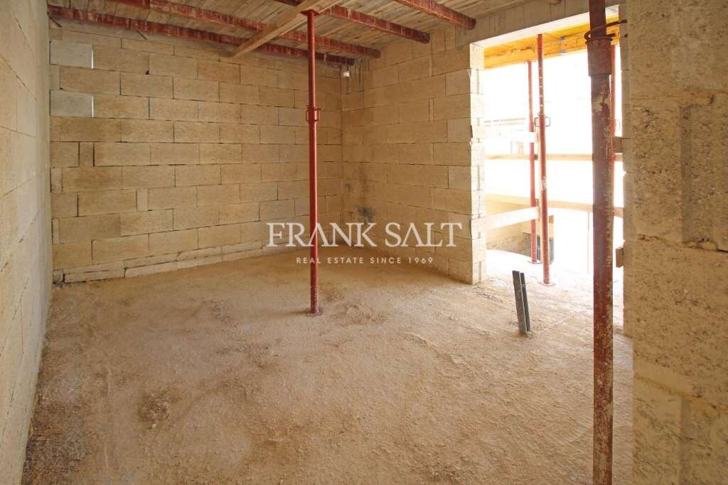 2 bedrooms Penthouse in Rabat, Malta No. 1239