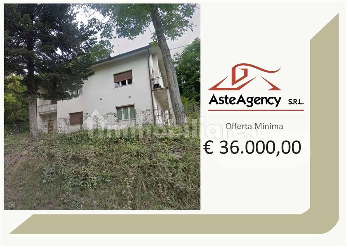 3 chambres Appartement à Mercatello sul Metauro, Italy No. 262784