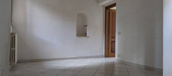 Квартира с 2 спальнями в Вольтерра, Италия № 370920 5