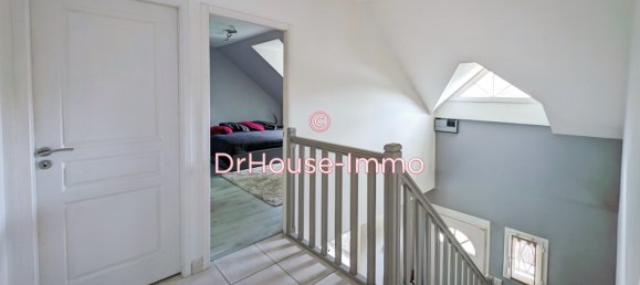 4 bedrooms Villa in Orgeval, France No. 177810 17