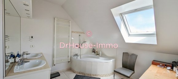 4 bedrooms Villa in Orgeval, France No. 177810 18
