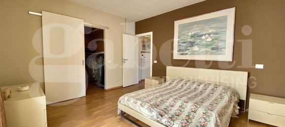 4 bedrooms Duplex in Castelnuovo Rangone, Italy No. 347837 10