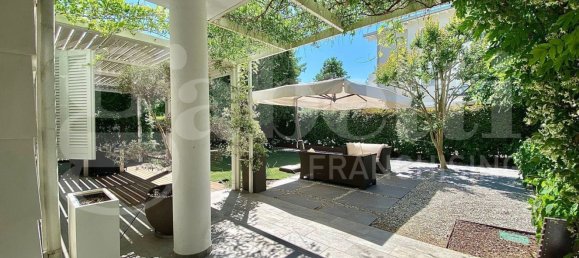 4 bedrooms Duplex in Castelnuovo Rangone, Italy No. 347837 3