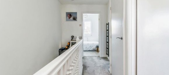 3 Schlafzimmer Haus in Croydon, United Kingdom, Nr. 8140 16