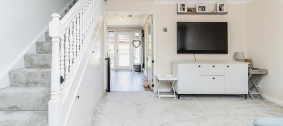 3 Schlafzimmer Haus in Croydon, United Kingdom, Nr. 8140 7