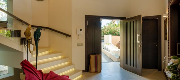 5 bedrooms House in Marbella, Spain No. 121207 7