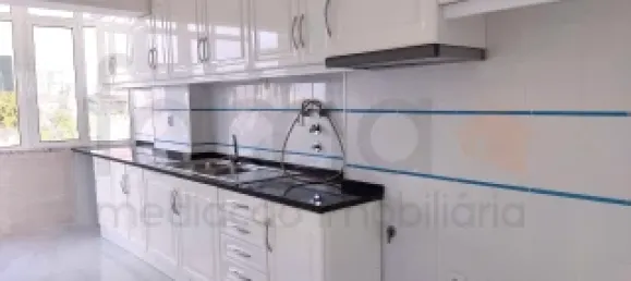 3 bedrooms Apartment in Cascais, Portugal No. 72235 16