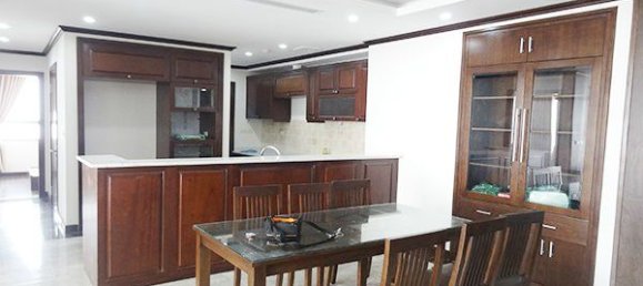3 bedrooms Apartment in Ba Dinh, Vietnam No. 4582 3