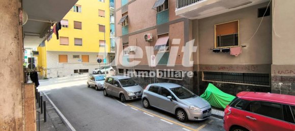 Квартира с 2 спальнями в Портичи, Италия № 357654 16