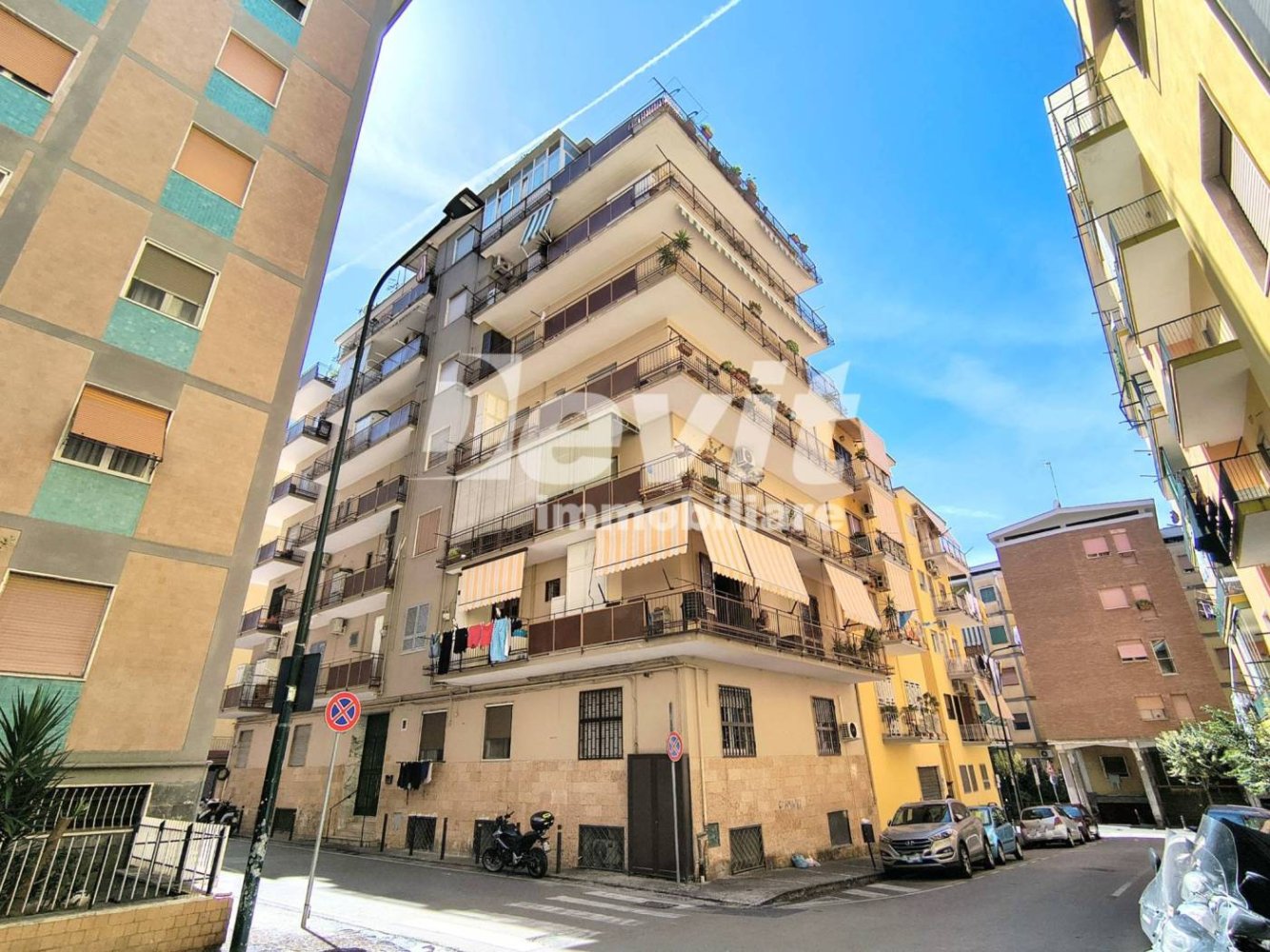 Квартира с 2 спальнями в Портичи, Италия № 357654