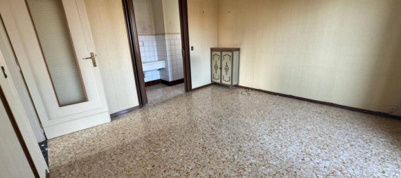 Квартира с 3 комнатами в Венария Реале, Италия № 33724 29