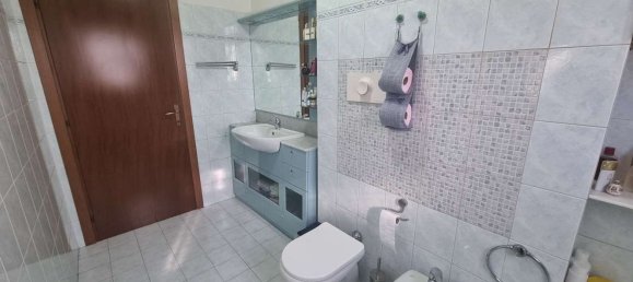 Квартира с 3 комнатами в Лимбьяте, Италия № 74097 18