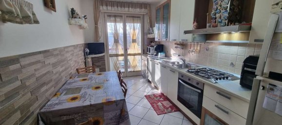 Квартира с 3 комнатами в Лимбьяте, Италия № 74097 7