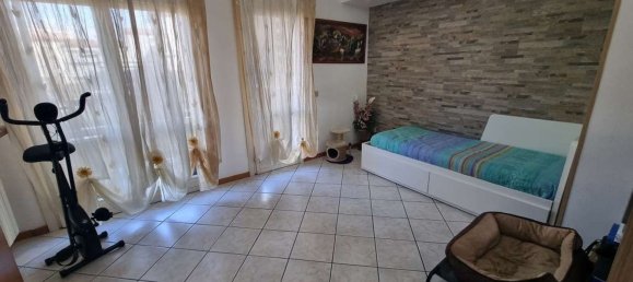 Квартира с 3 комнатами в Лимбьяте, Италия № 74097 4