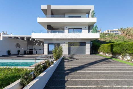 Casa de 3 dormitorios en Ericeira, Portugal No. 165668