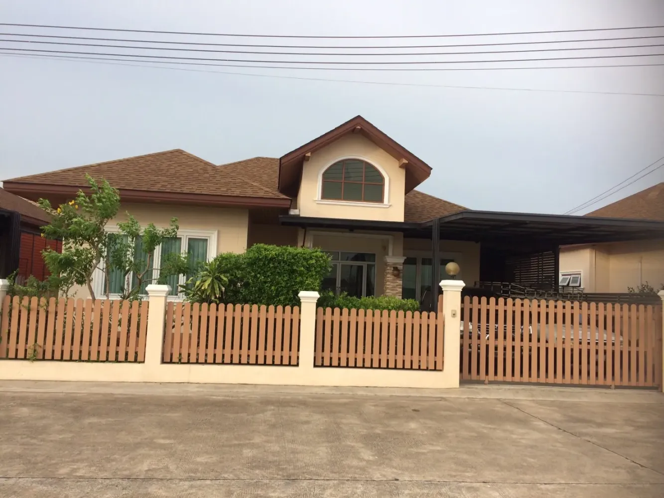 Дом с 3 спальнями в Паттайя, Таиланд № 74549