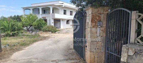 Вилла с 3 спальнями в Остуни, Италия № 348138 47