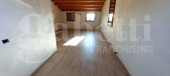 3 Schlafzimmer Villa in Chioggia, Italy, Nr. 58147 12