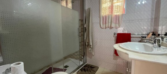 5 bedrooms Villa in Guardamar del Segura, Spain No. 10331 30