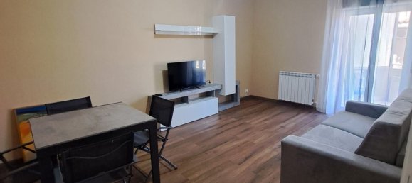 3 rooms Apartment in Torregrotta, Italy No. 209034 3