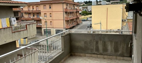 3 rooms Apartment in Torregrotta, Italy No. 209034 15