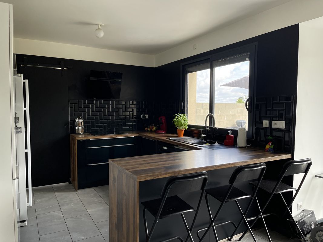 3 bedrooms House in Saint-Germain-sur-Morin, France No. 171461