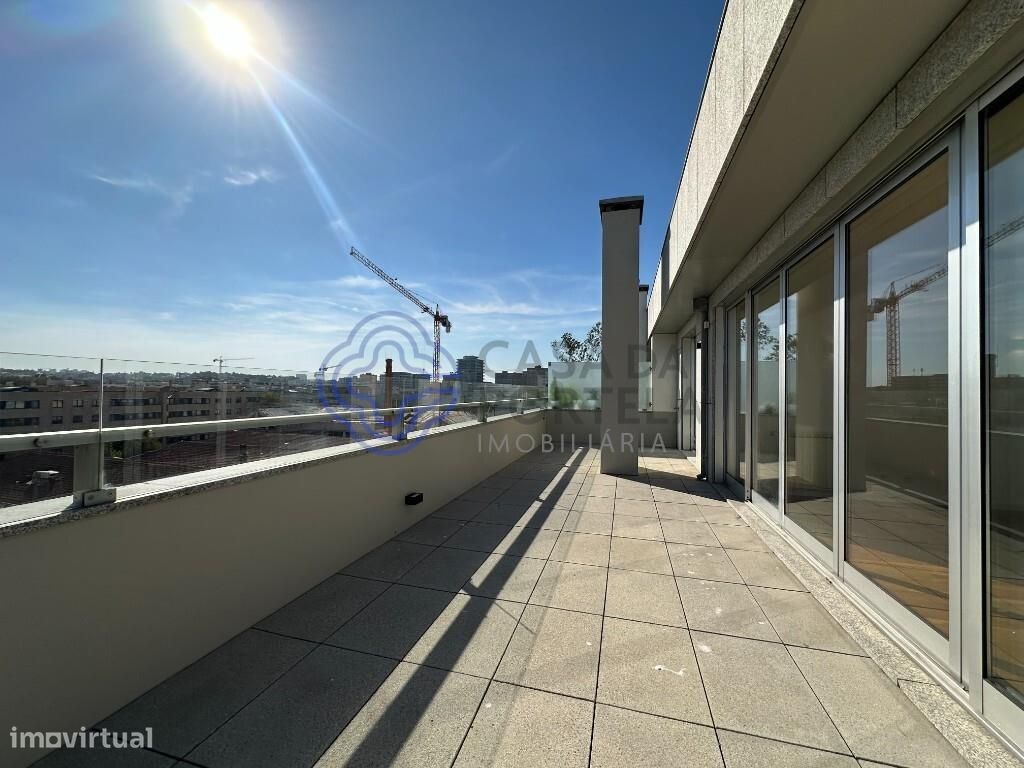 3 bedrooms Penthouse in Matosinhos, Portugal No. 113486