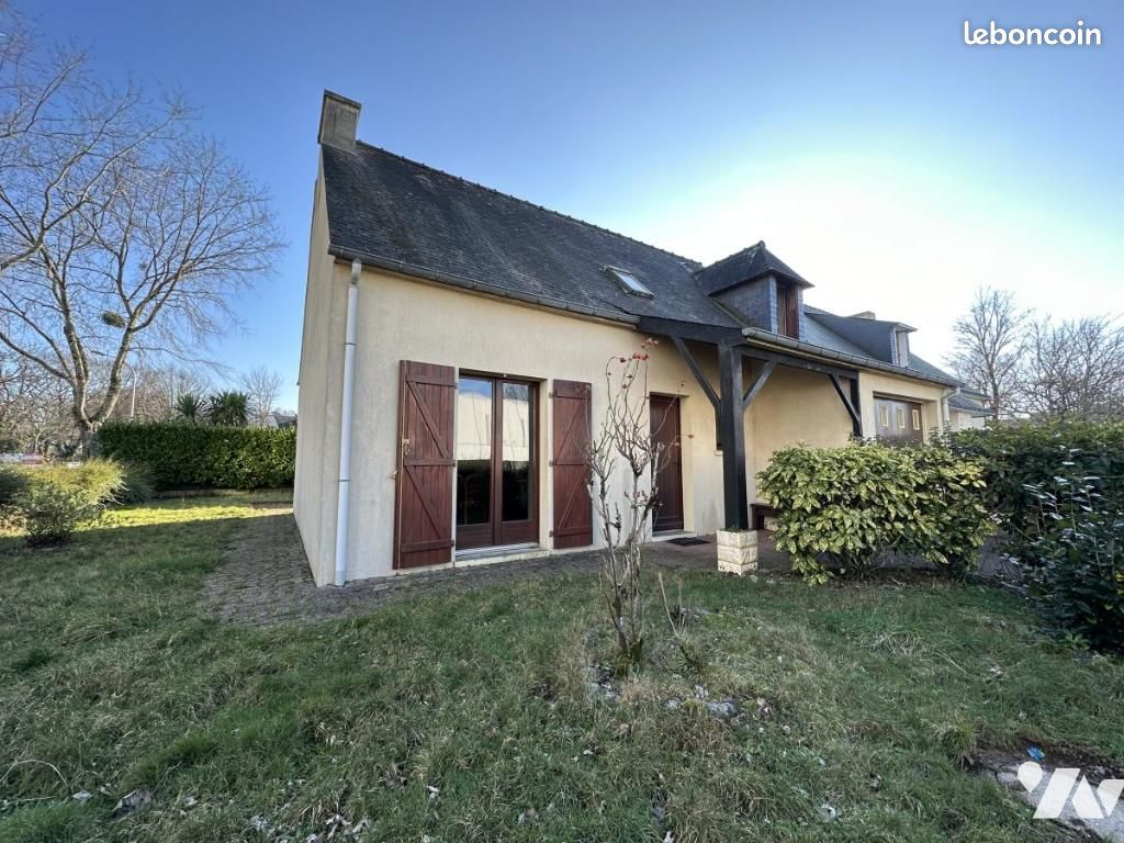 3 bedrooms Villa in Vannes, France No. 331916