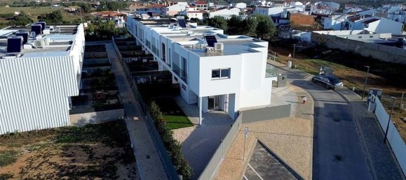 Villa de 3 dormitorios en Odiaxere, Portugal No. 128116 32