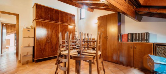 Apartamento de 4 habitaciónes en Vigevano, Italy No. 131141 4