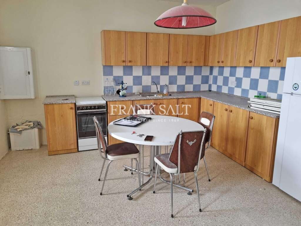 1 غرف نوم طابقين في Birzebbuga, Malta رقم 1833