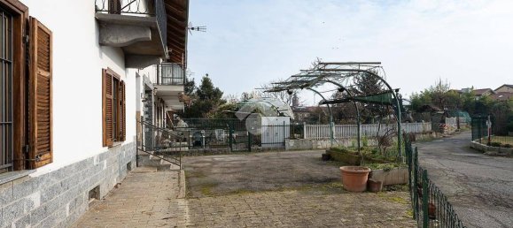 2 bedrooms House in Druento, Italy No. 54781 15