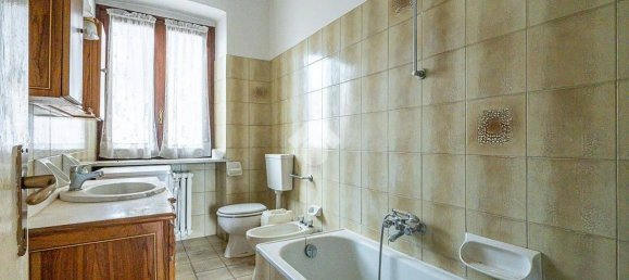 2 bedrooms House in Druento, Italy No. 54781 5