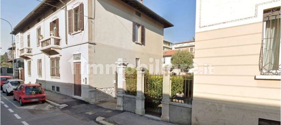 5 rooms Office in Brescia, Italy No. 310922 3