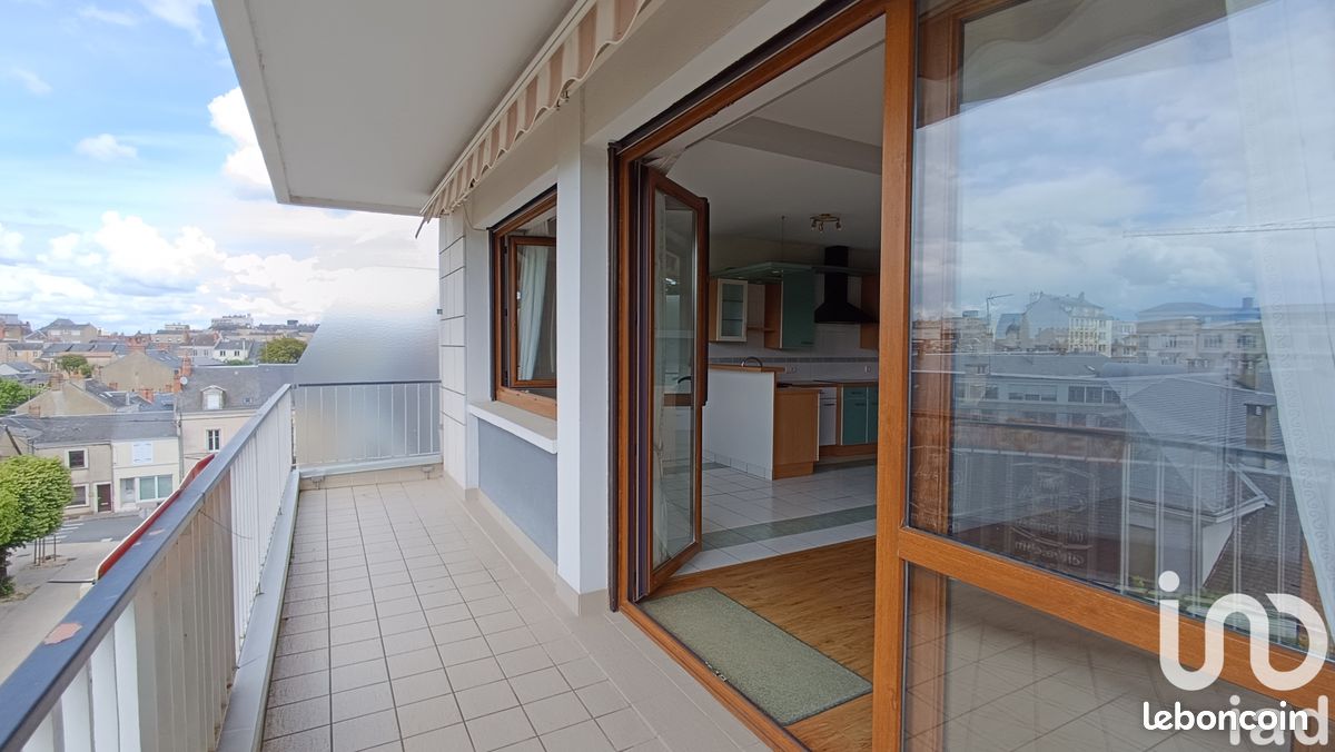 Apartamento de 3 dormitorios en Chateauroux, France No. 58867