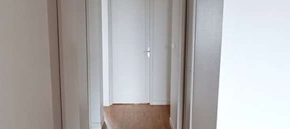 Apartamento de 3 dormitorios en Chateauroux, France No. 58867 13