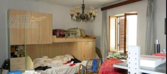 4-salle Appartement à Rignano Flaminio, Italy No. 190318 11