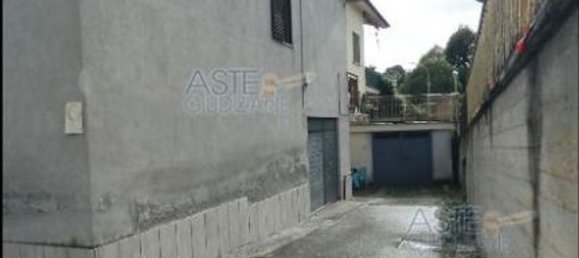 4-salle Appartement à Rignano Flaminio, Italy No. 190318 7