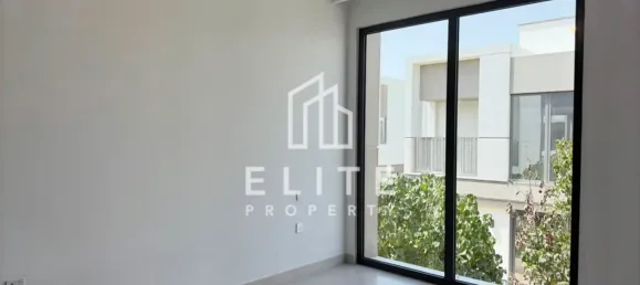 Таунхаус с 3 спальнями в Tilal Al Ghaf, ОАЭ № 113137 4