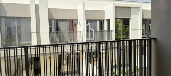 Таунхаус с 3 спальнями в Tilal Al Ghaf, ОАЭ № 113137 11