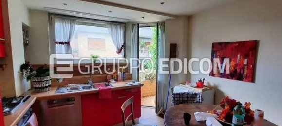 4 bedrooms Apartment in Rome, Italy No. 185696 5