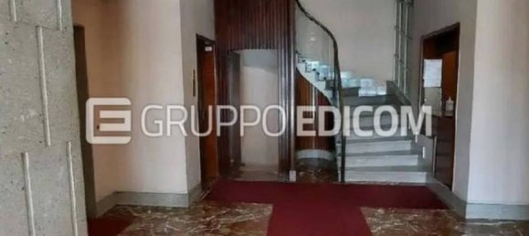 4 bedrooms Apartment in Rome, Italy No. 185696 18