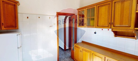 3 bedrooms Apartment in Genoa, Italy No. 55746 7