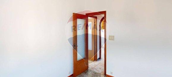 3 bedrooms Apartment in Genoa, Italy No. 55746 24