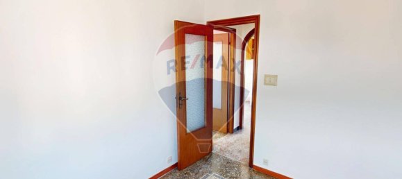 3 bedrooms Apartment in Genoa, Italy No. 55746 14