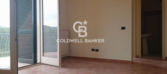 Apartamento de 5 habitaciónes en Sutri, Italy No. 64098 8