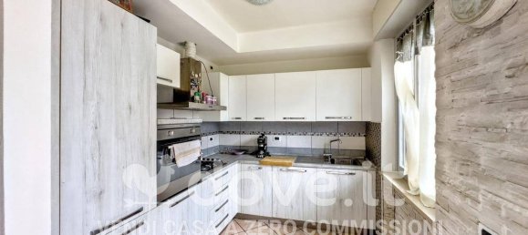3 bedrooms Villa in Udine, Italy No. 346988 9