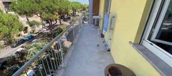 2 chambres Appartement à Rome, Italy No. 321387 5