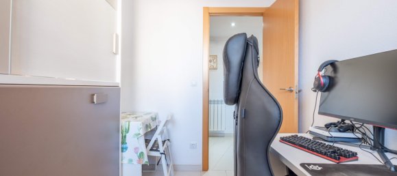 2 chambres Appartement à Zaragoza, Spain No. 63200 9