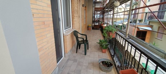Apartamento de 3 divisões em Ciampino, Italy N.º 27772 5